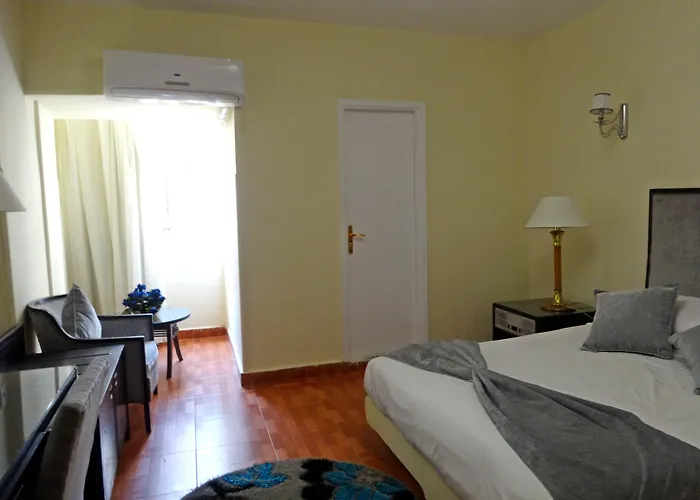 Indiana Hotel
